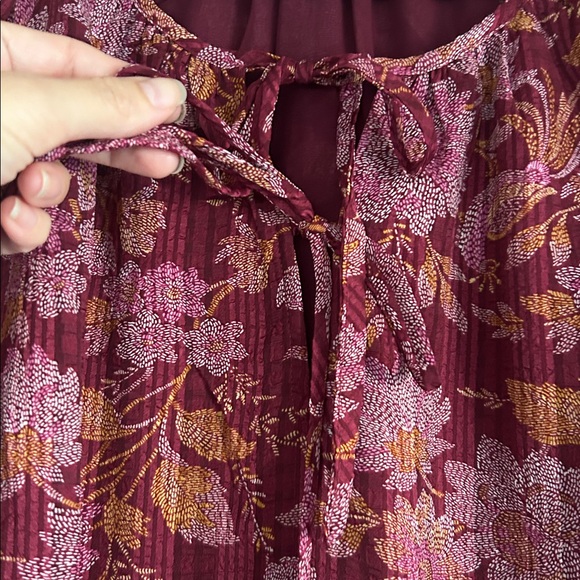 Loft Floral Tie Neck Blouse - Picture 6 of 8